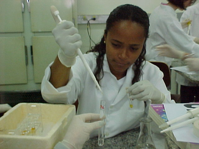 Alunos 22.JPG (45178 bytes)